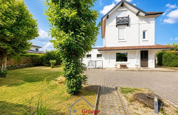 Maison de caractere de 220m² — photo 3