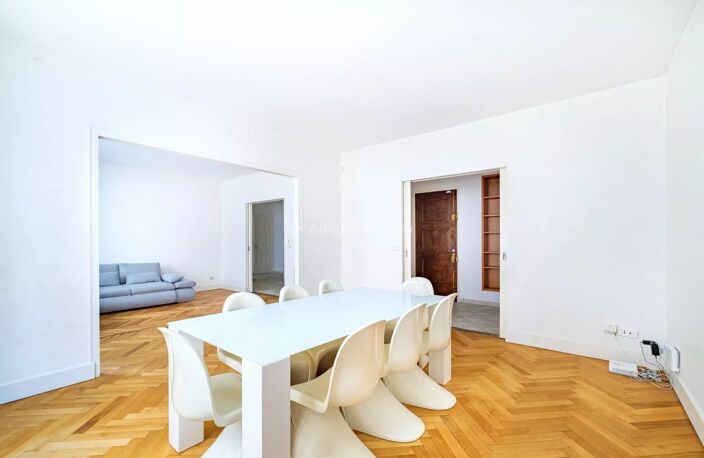 Exclusivité – Superbe T5 familial de 164 m² – Lyon 6ᵉ, proche Parc de la Tête d’Or — photo 3