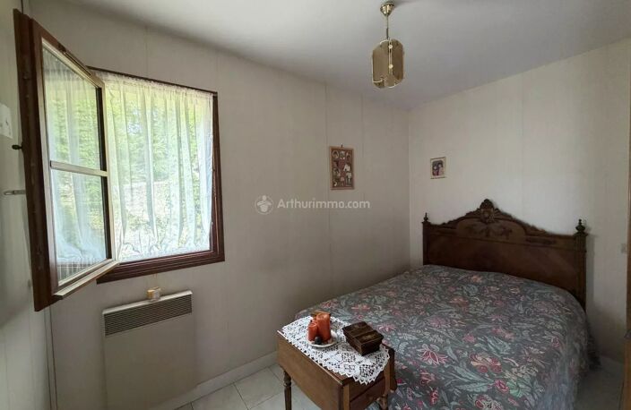 Charmante maisonnette avec terrasse, jardin et cave voûtée — photo 3