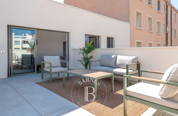 Villeurbanne - Dernier étage de 106,8 m² carrez - Terrasse 90 m² — photo 4