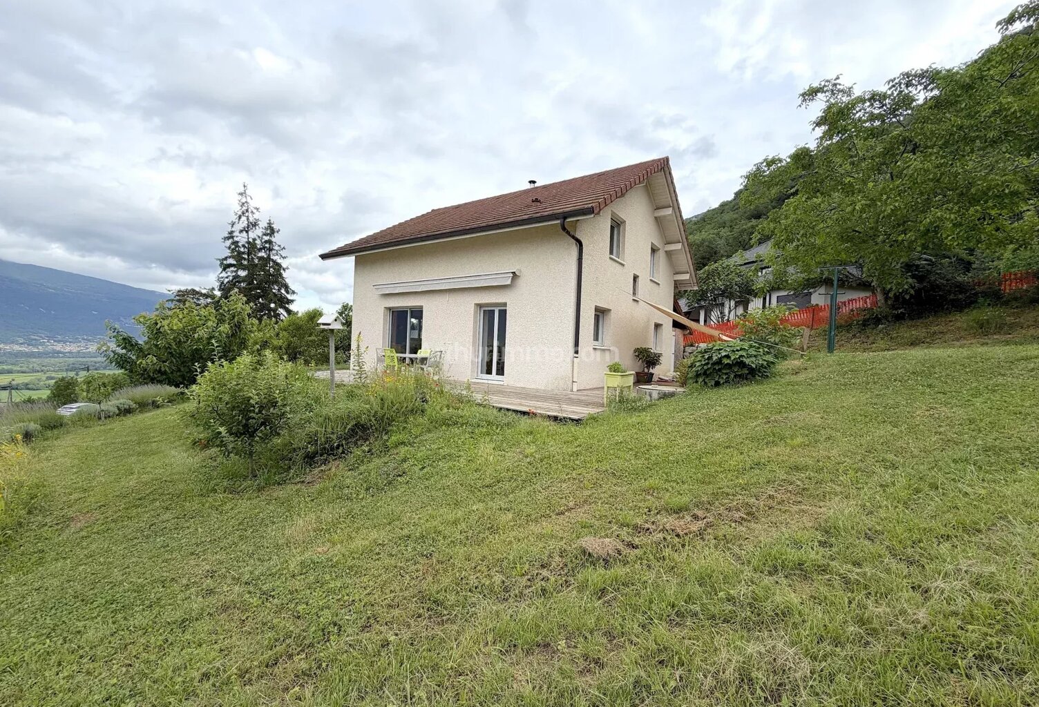 Location meublée maison 92 m² - Serrières-en-Chautagne — photo 1