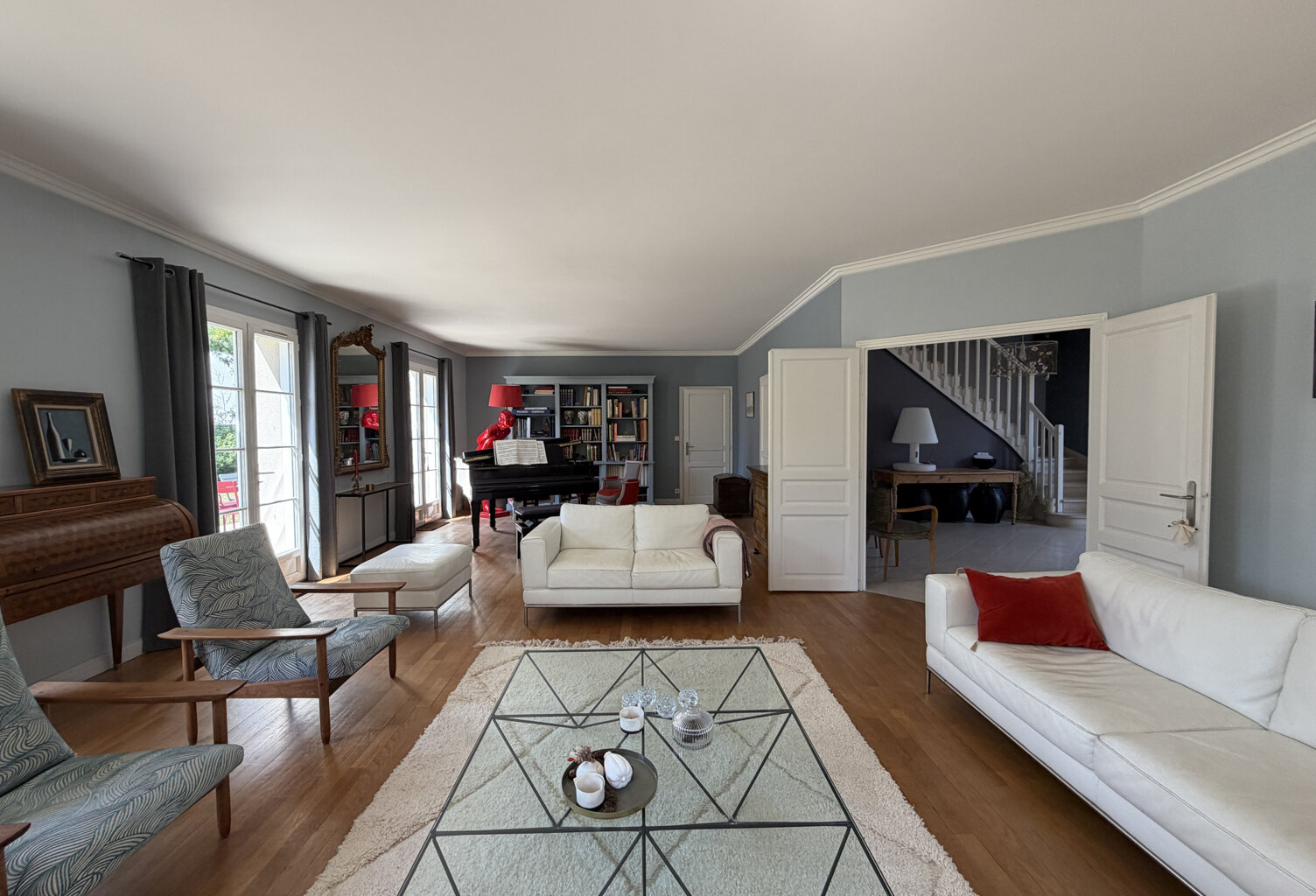 ORLÉANS   ÉLÉGANTE MAISON FAMILIALE DE 350 M2 À PROXIMITÉ DE — photo 1