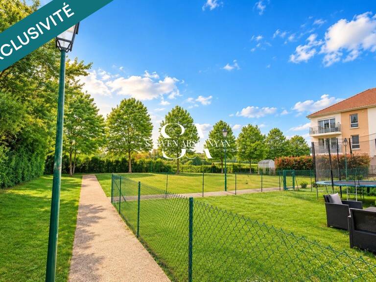 Lumineux 3 pièces de 62 m², balcon, double parking, bus direct vers le RER A — photo 1