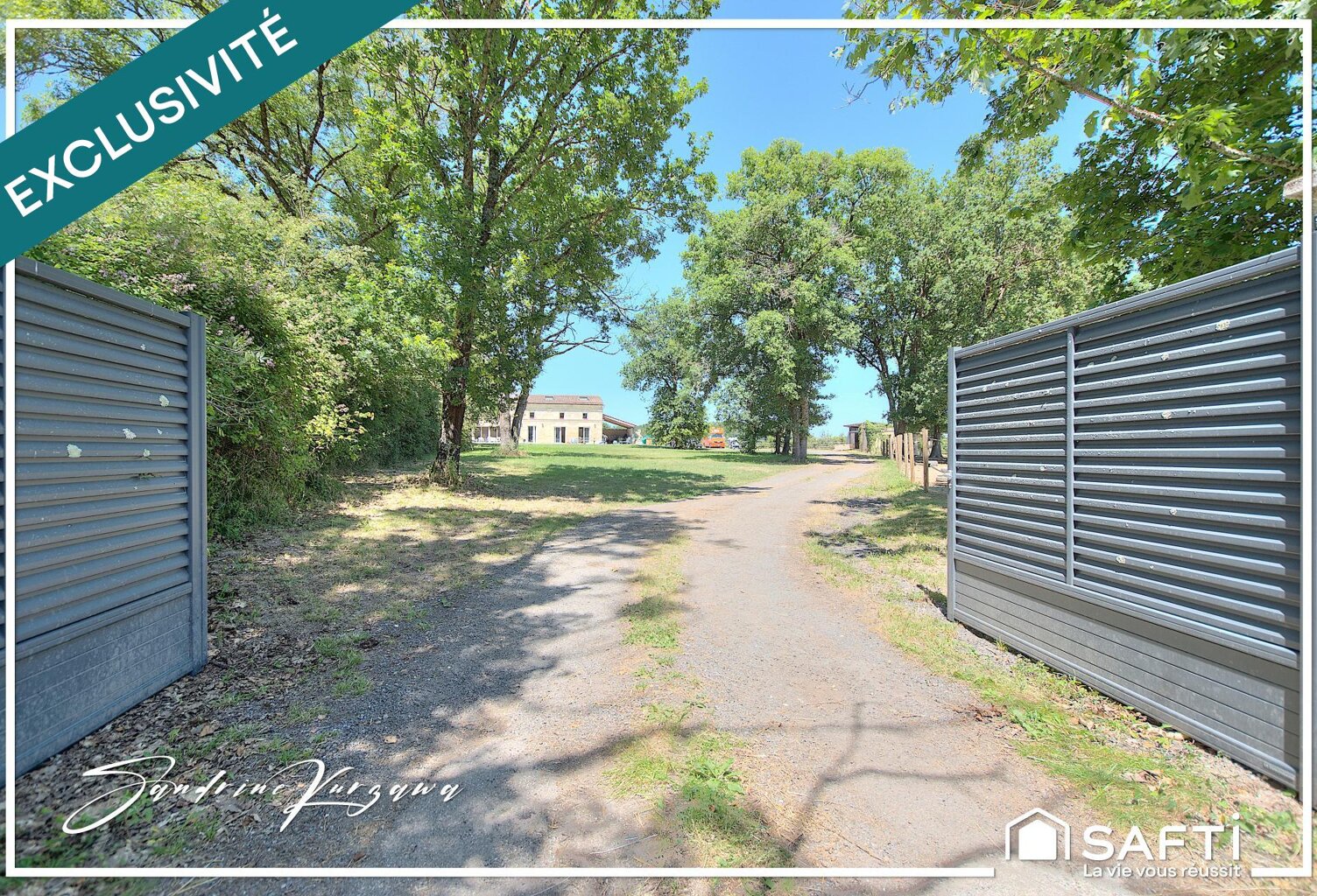 Domaine équestre: habitation en pierre et centre équestre — photo 1