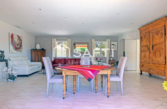 Maison de plain-pied, 4/5 chambres, piscine et car-port — photo 5