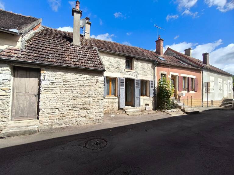 Maison d'habitation — photo 1