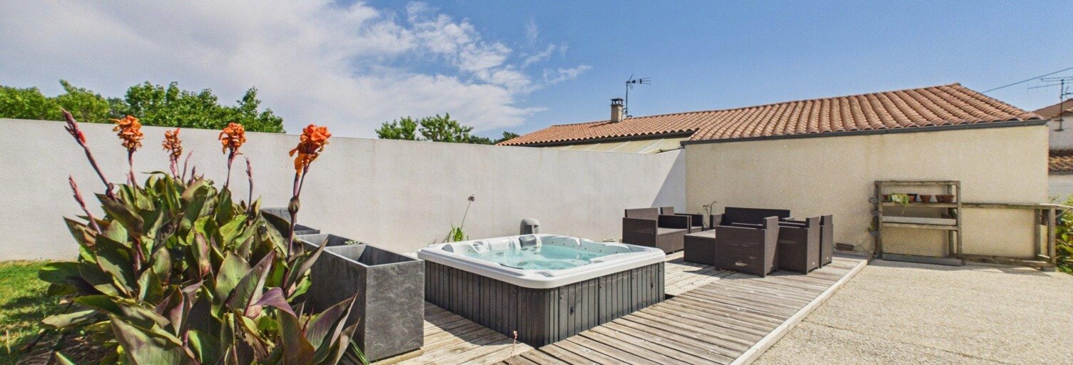 Maison 5 Pièces 144 m² à vendre à Montroy (17220)