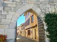 Immeuble avec 3 lots dans le centre de Montpezat-de-Quercy — photo 3