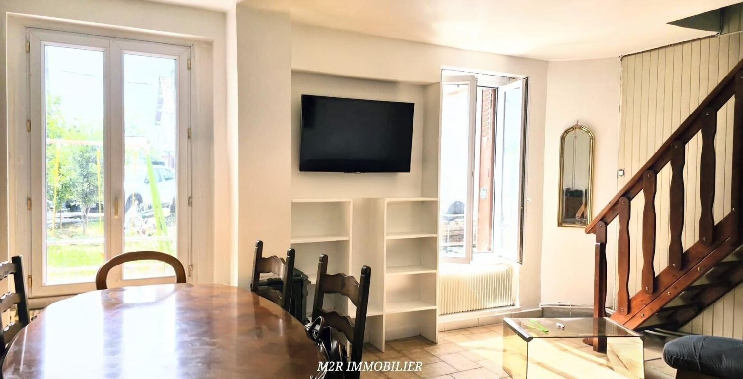 A Clichy-sous-Bois 93390   Maison de 63 m², 4 pièces , terrain 240 m2 — photo 1