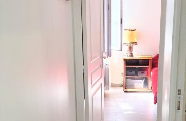 A Clichy-sous-Bois 93390   Maison de 63 m², 4 pièces , terrain 240 m2 — photo 4