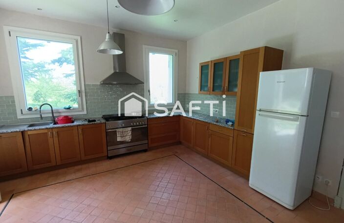 Centre bourg, maison familiale, projet touristique — photo 3