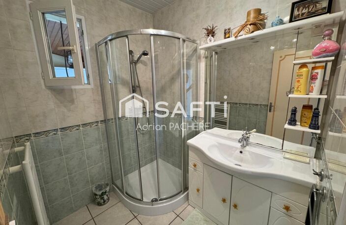 Maison rénovée de 75m2 où confort moderne et charme authentique se rencontrent sur un terrain de 1334m2. — photo 5