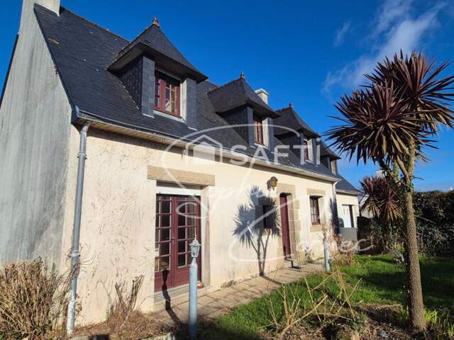 Maison de 119m² à rénover - 4 chambres dont 1 en RDC — photo du bien