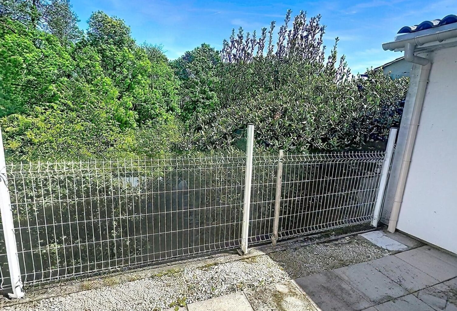 Maison de ville avec terrasse — photo 1