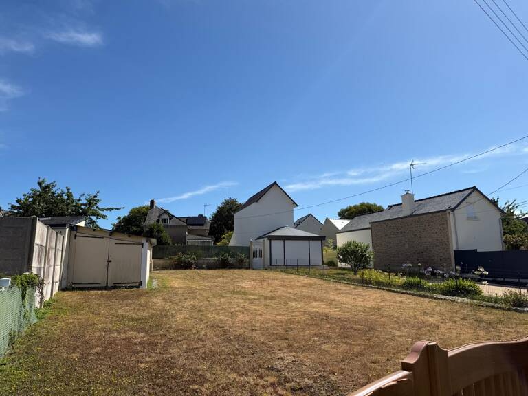 Terrain 328 m2 Dinard — photo 1