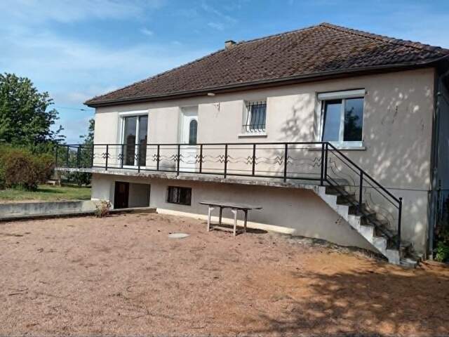 Cette maison est idéale pour ceux qui recherche a faire de la location saisonnière tout en étant sur place — photo du bien