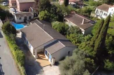 Maison 8 pièces 250000 €