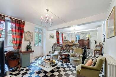 Maison 7 pièces 220000 €