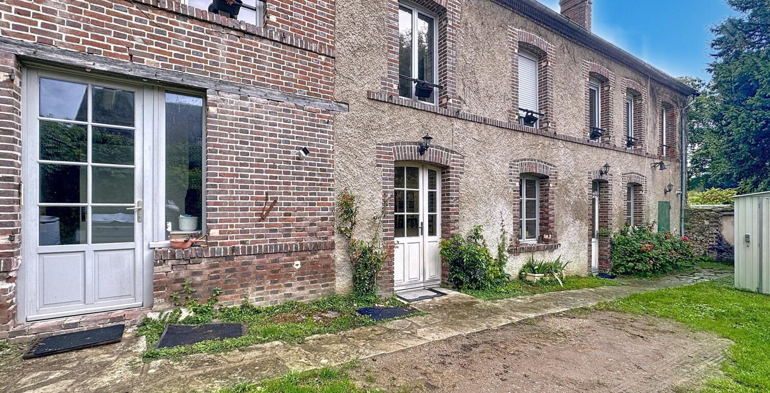 220 m² de charme à moins de 200 000 € ! — photo 1