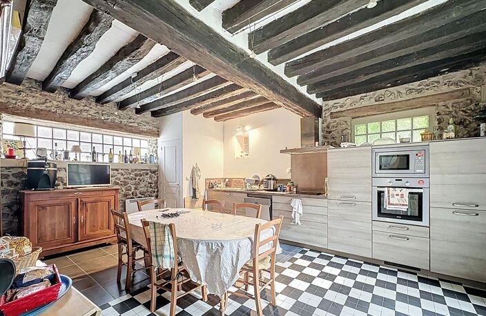 220 m² de charme à moins de 200 000 € ! — photo 4