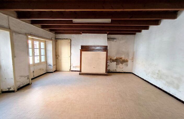 Maison de bourg à rénover — photo 4