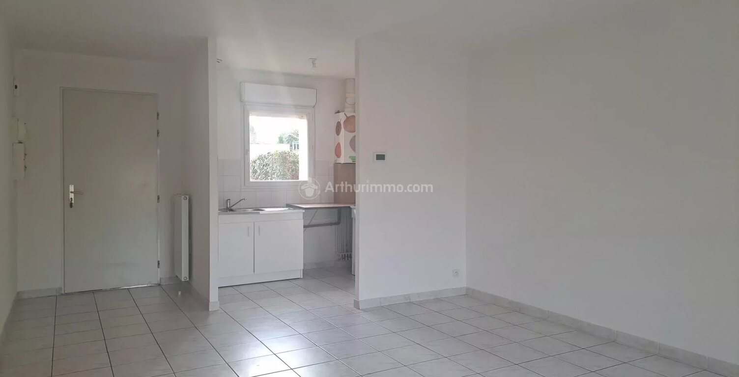 T3 QUARTIER LA PEYRE — photo 1