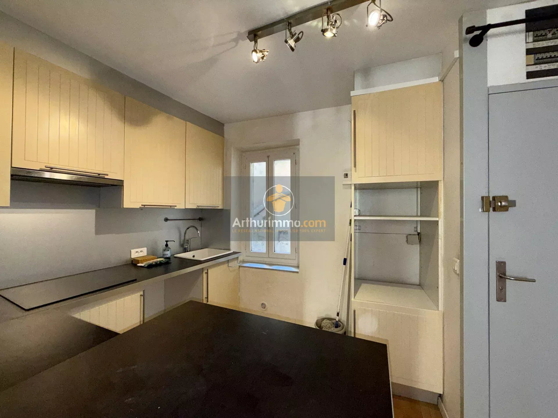 Appartement 2 pièces 37 m² · à Apt · 37 m² · 465 €/mois