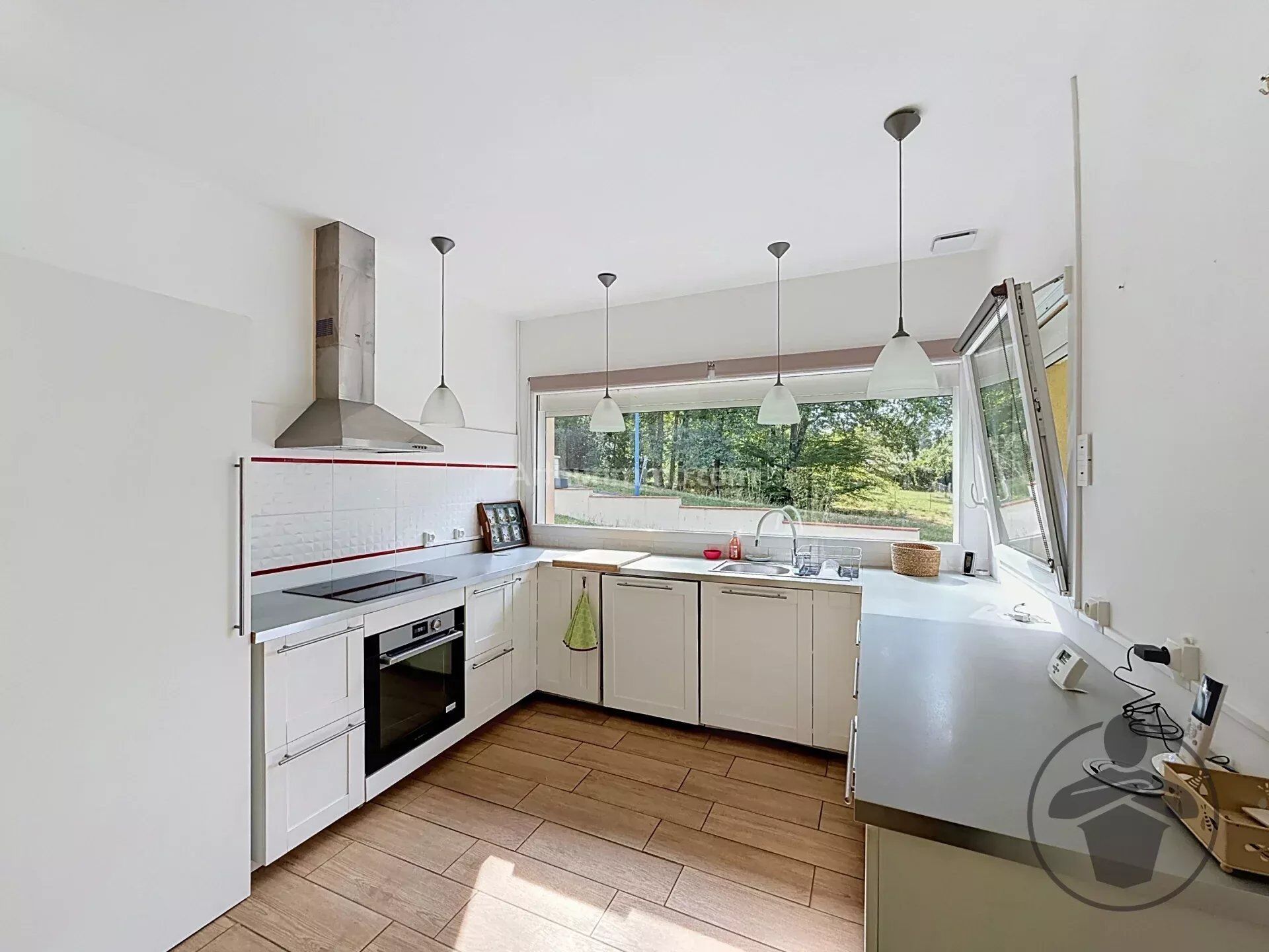 Acheter maison de 4 pièces 115 m² 195 000 € à La Roche-Chalais (24490) : une annonce Arthurimmo.com — 2