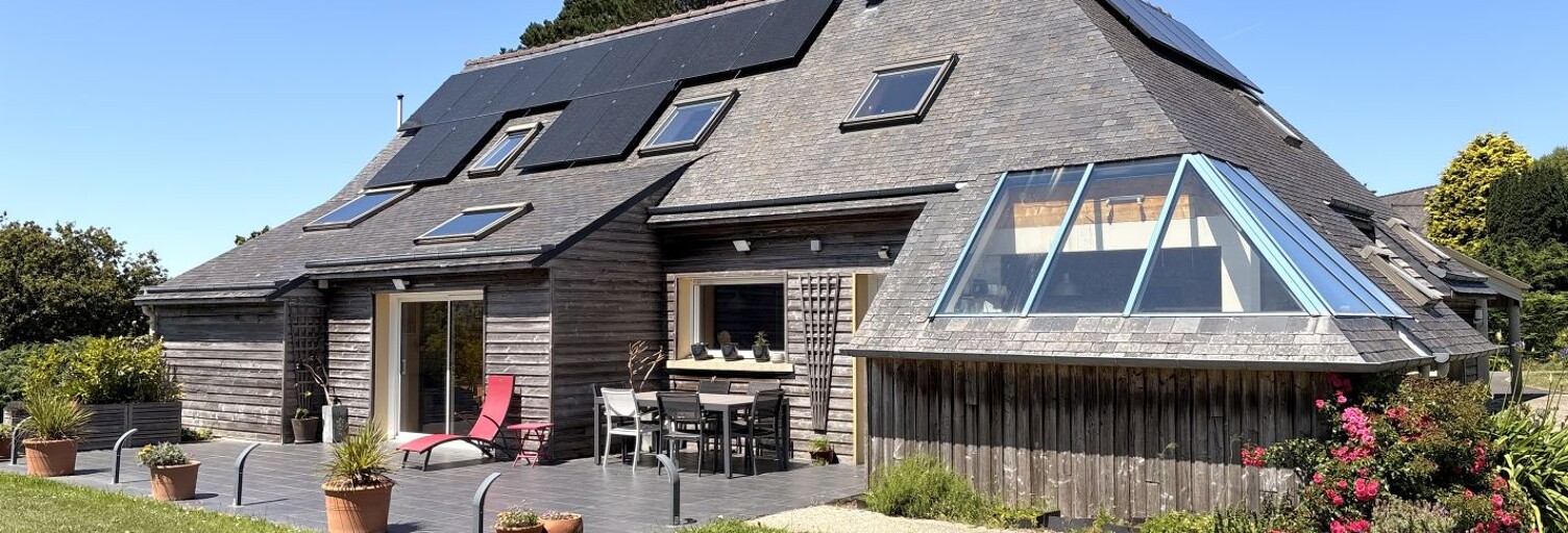 Maison 8 Pièces 198 m² à vendre à Trégastel (22730)