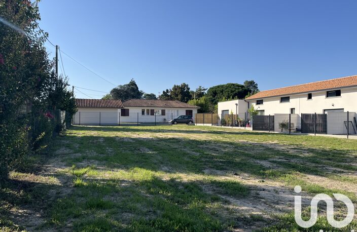 Vente Terrain à bâtir 636 m&sup2; — photo 2