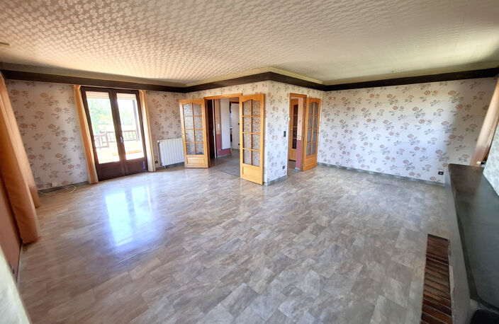 Maison familiale avec sous-sol complet - 3 chambres et garag — photo 3