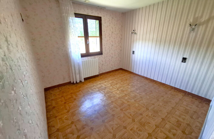 Maison familiale avec sous-sol complet - 3 chambres et garag — photo 5