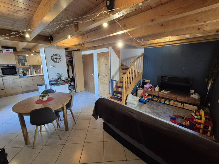 Charmant duplex avec balcon vieux Montmélian — photo 1