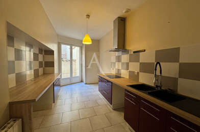 Appartement 3 pièces 695 €