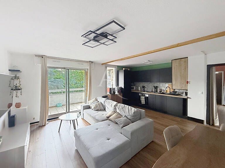 Pau, Appartement  T4 ,3 chambres avec caves,garage — photo 1