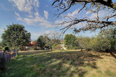Terrain  210000 €