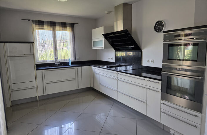 AGREABLE VILLA DE PLAIN PIED — photo 4