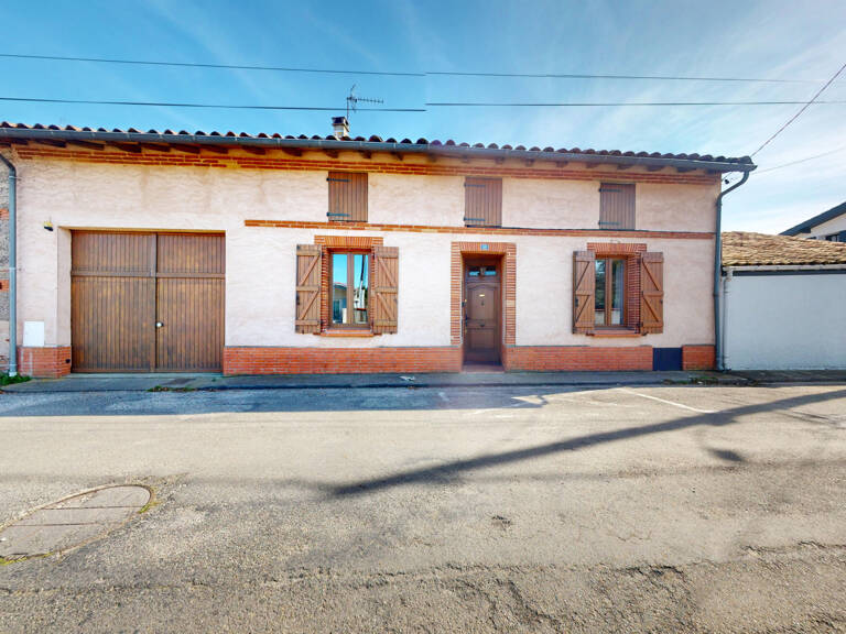 Maison de village de type 5 de 115m2 habitables avec jardin et garage. — photo 1