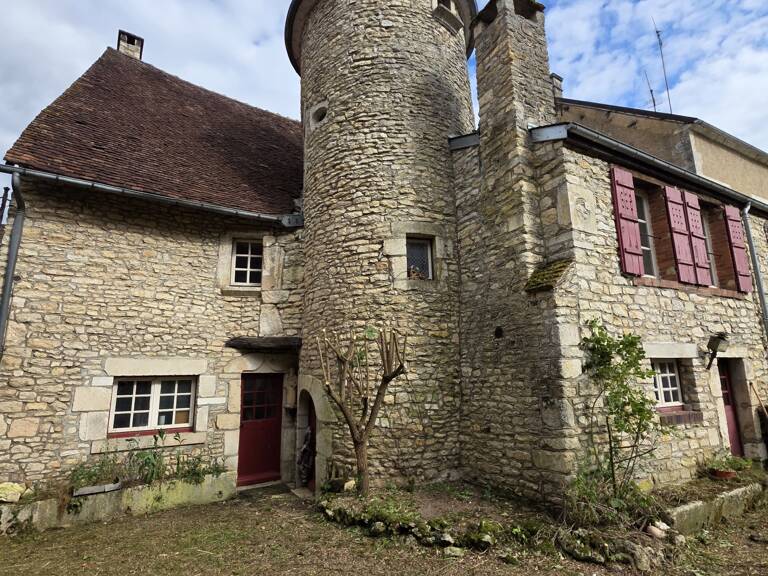 Vente Maison/villa 11 pièces — photo 1