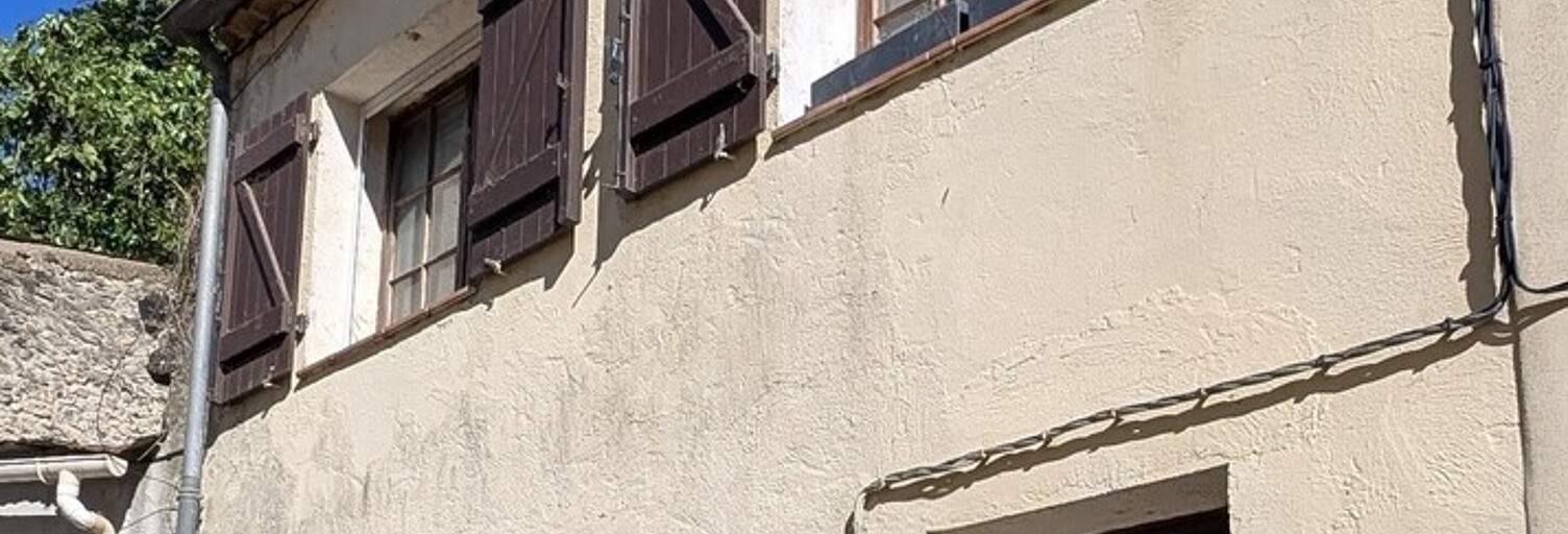 Maison 3 Pièces 52 m² à vendre à Collobrières (83610)