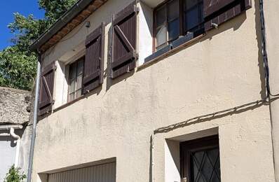 Collobrières - Maison de village à rénover avec garage, terrasse — photo du bien