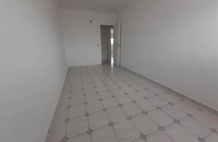 appartement 80m2- 4eme étage Abymes - Raizet — photo 3