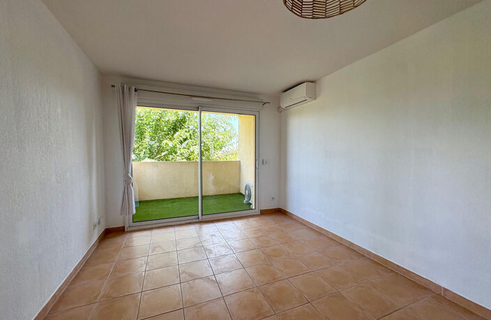 La Farlède - Appartement de type 2 au 1er étage d'une surface de 44.35m2 - Terrasse - Parking commun — photo 5