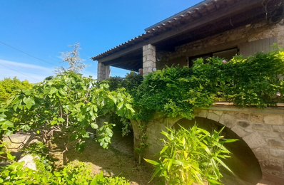 Coup de cœur à Joyeuse : maison de caractère classée B, jardin clos et piscine à réhabiliter — photo du bien