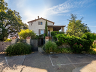 Coup de cœur à Joyeuse : maison de caractère classée B, jardin clos et piscine à réhabiliter — photo 2