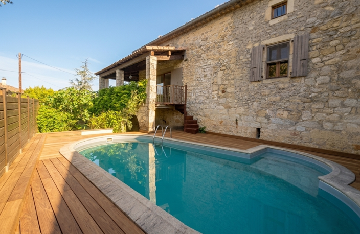 Coup de cœur à Joyeuse : maison de caractère classée B, jardin clos et piscine à réhabiliter — photo 5