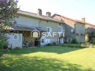 Maison individuelle avec écurie, garage, jardin et ruisseau — photo 2