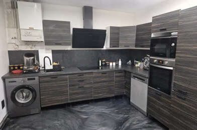 Appartement 3 pièces 780 €