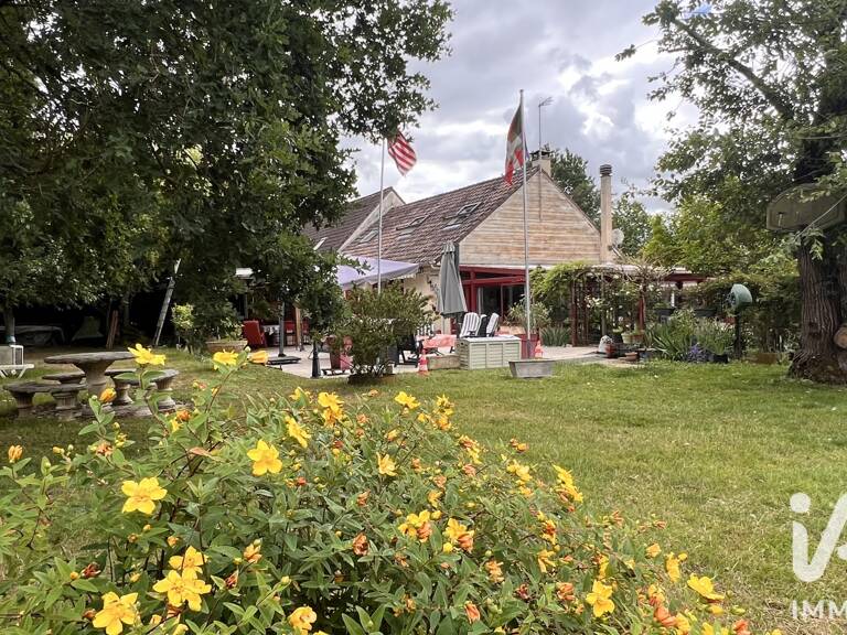 Vente Maison/villa 7 pièces — photo 1