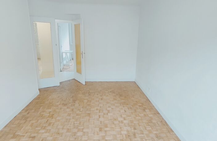 Vente Appartement 3 pièces — photo 3